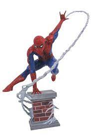 Marvel Premier Amazing Spiderman Statue