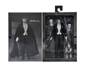 Universal Monsters - Ultimate Dracula (Carfax Abbey) 7" B&W Figure