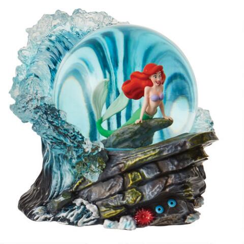 Disney Showcase The Little Mermaid - Ariel Water Ball